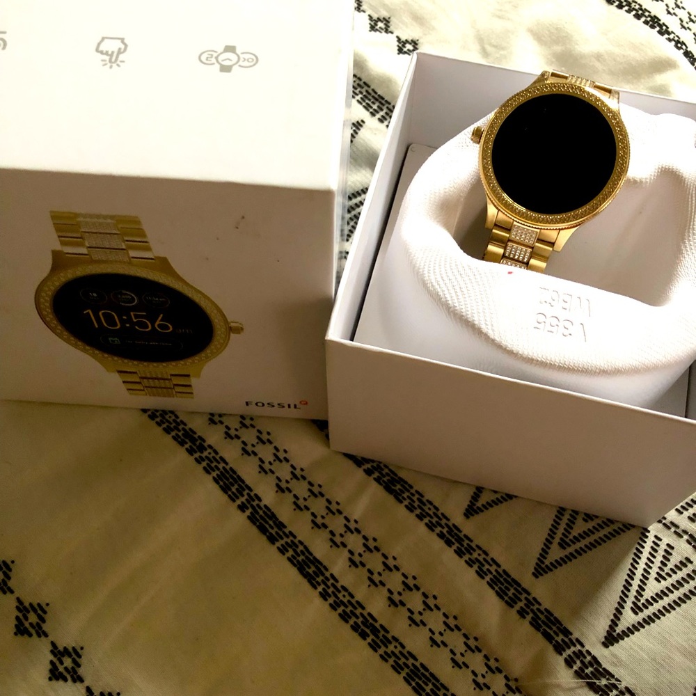 Fossil Smartwatch - Gold